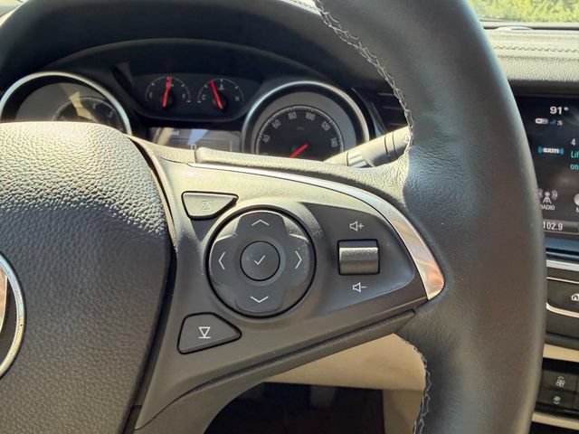 Used 2018 Buick Regal Essence w/ Driver Confidence Package #1 FWD image 12