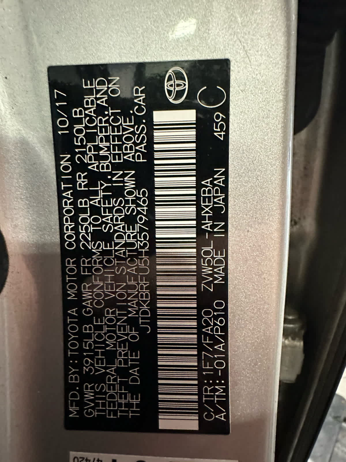Used 2017 Toyota Prius Two w/ Prius Two Safety Plus Package FWD image 2