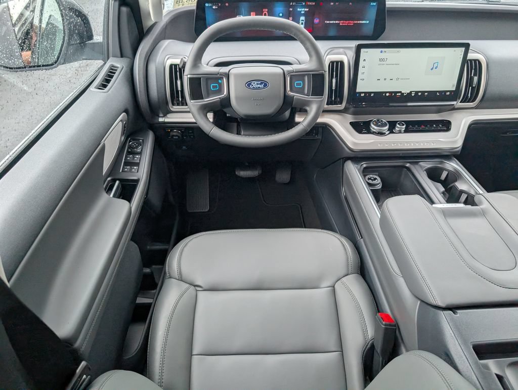 New 2026 Ford Expedition Max Active AWD/4WD image 8