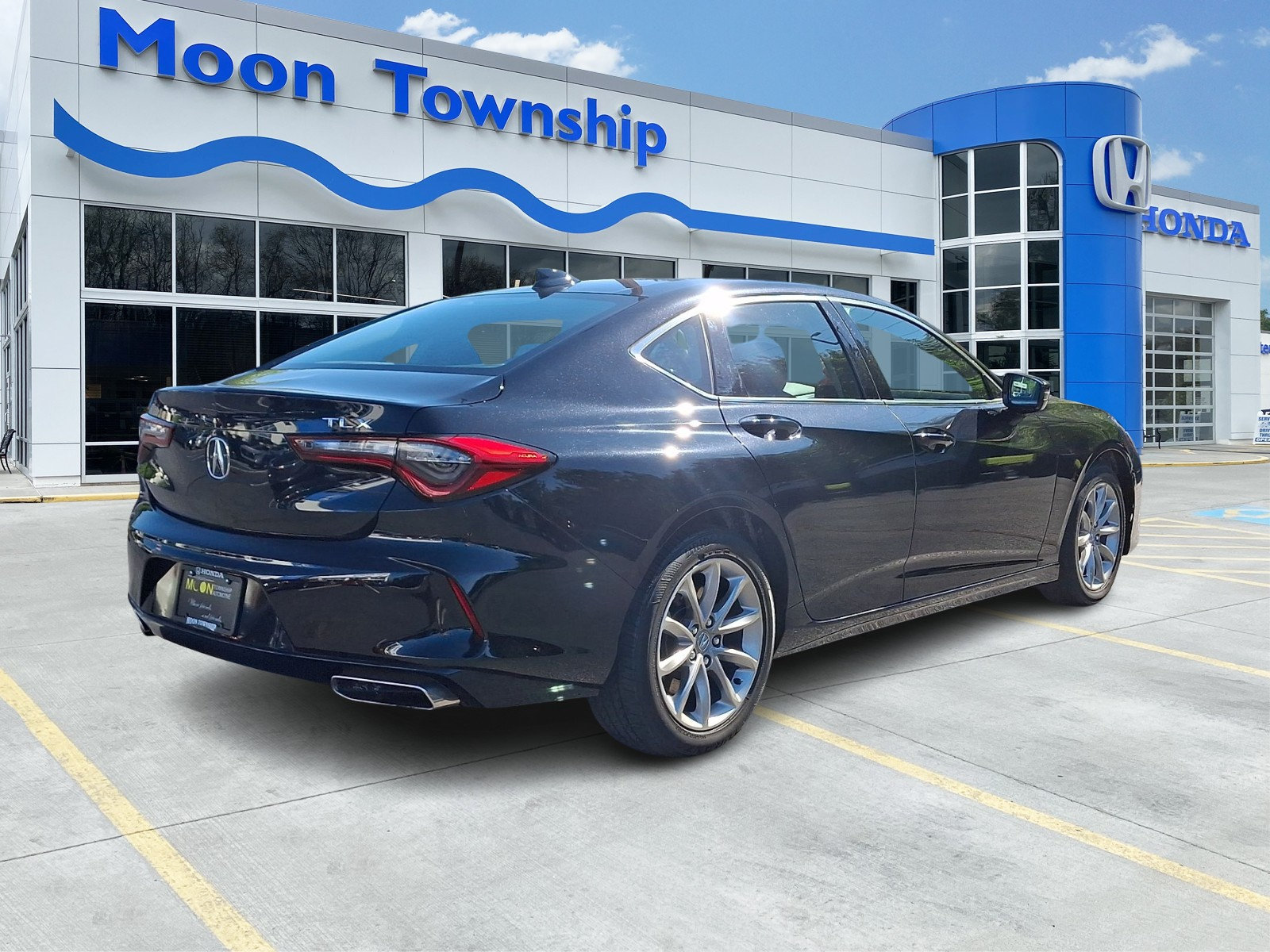 Used 2023 Acura TLX FWD image 6