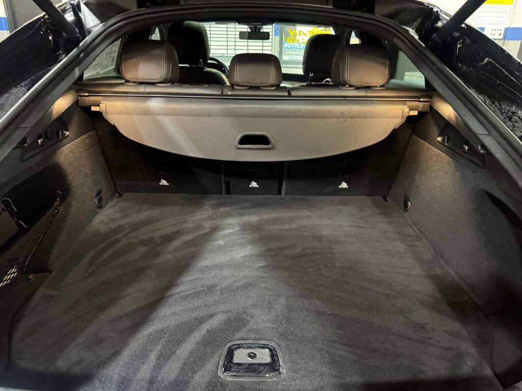 Used 2020 Mercedes-Benz GLC 300 4MATIC Coupe image 21