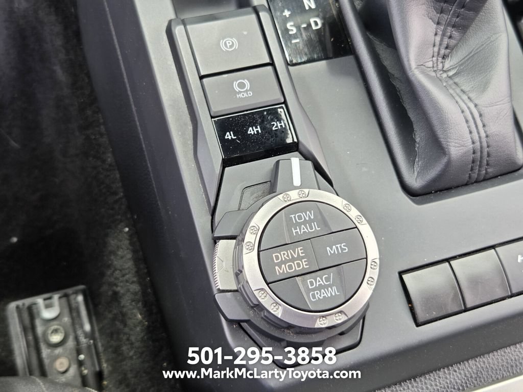Used 2024 Toyota Tacoma TRD Off-Road AWD/4WD image 21