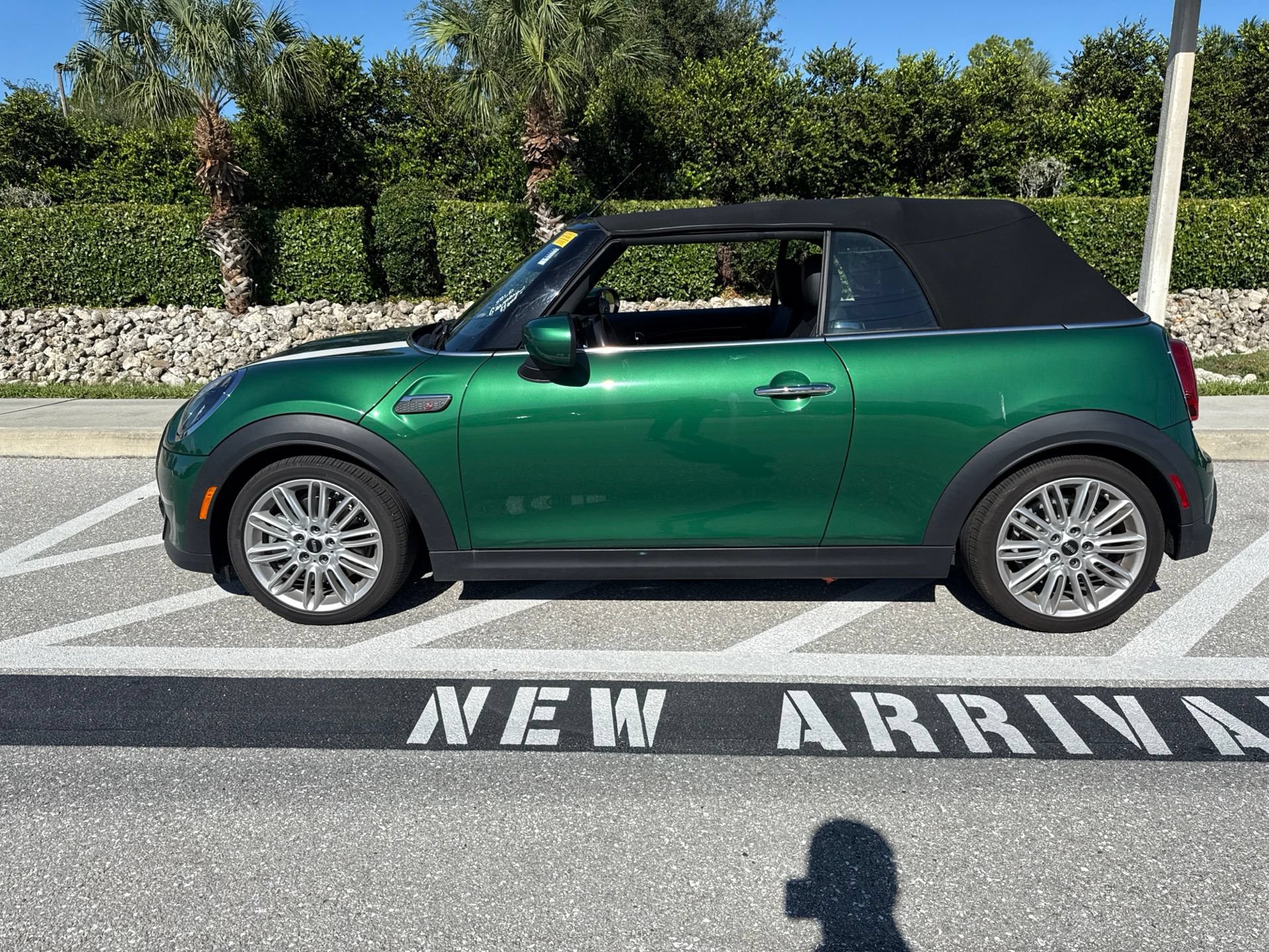 Used 2024 MINI Cooper S FWD image 2