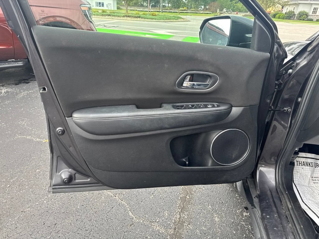 Used 2016 Honda HR-V EX image 14
