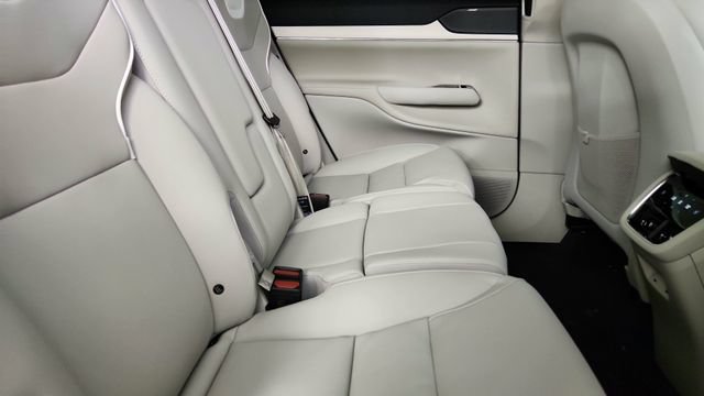 New 2026 Volvo EX90 Plus AWD/4WD image 34