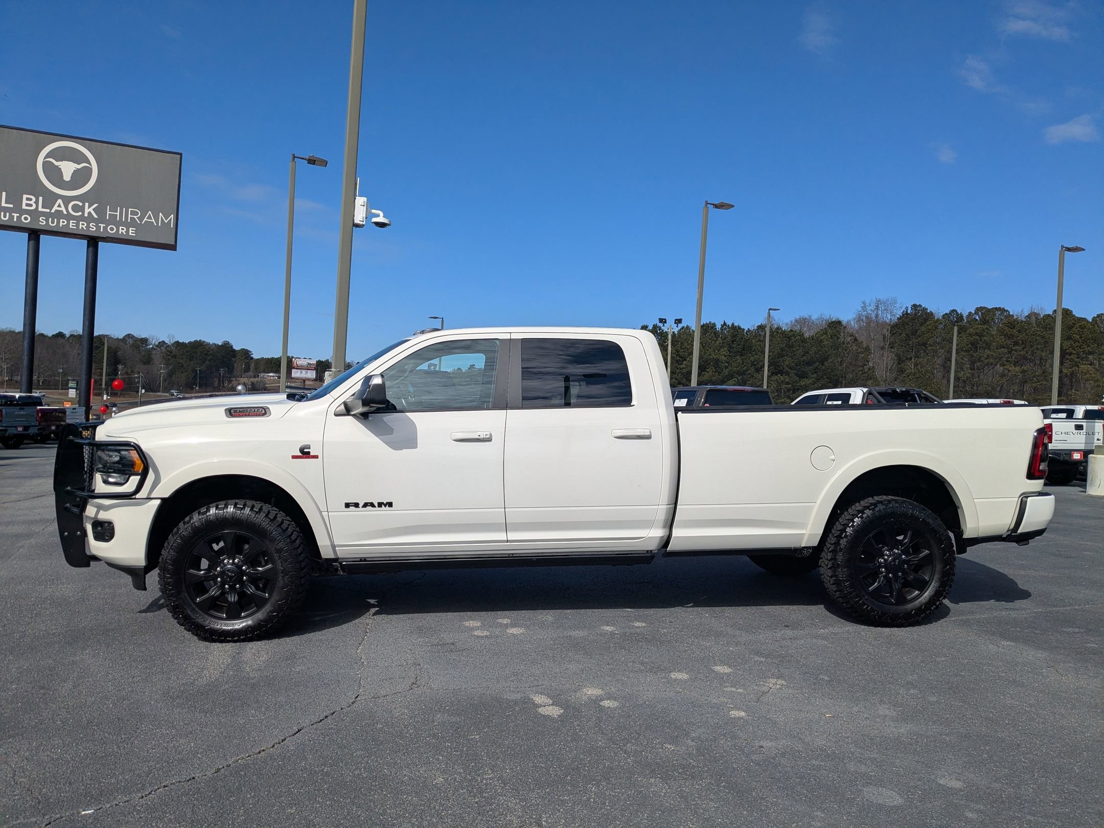 Used 2022 RAM 3500 Limited image 8