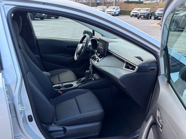 Used 2023 Toyota Corolla LE FWD image 25