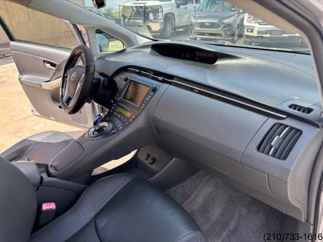 Used 2011 Toyota Prius Four w/ Navigation Pkg FWD image 31