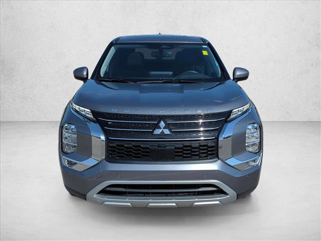 Used 2023 Mitsubishi Outlander SE FWD video 2
