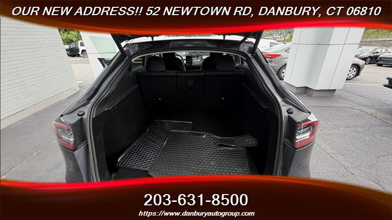 Used 2023 Tesla Model Y 2WD image 26