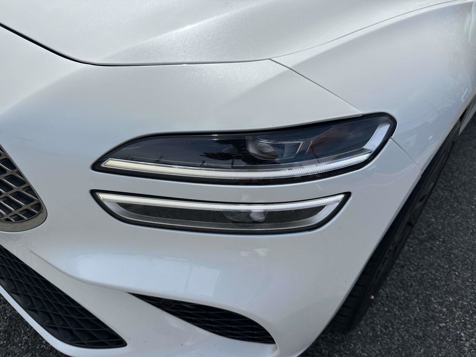 Used 2022 Genesis G70 2.0T w/ Prestige Package image 9