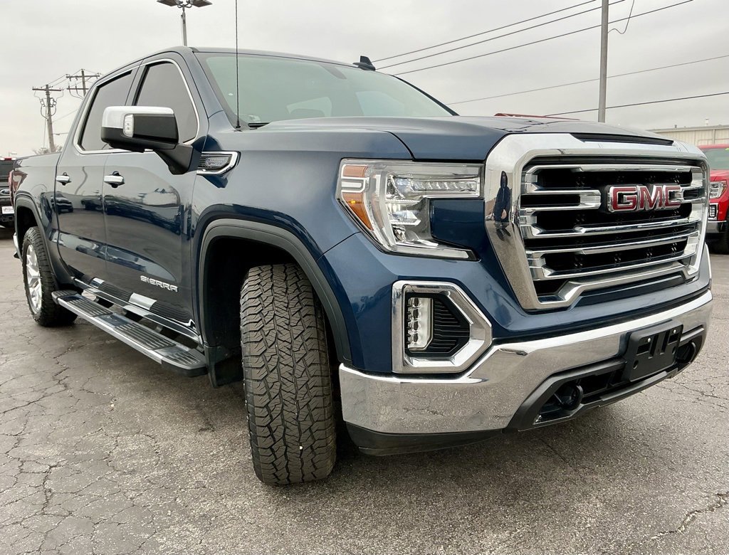 Used 2021 GMC Sierra 1500 SLT image 2