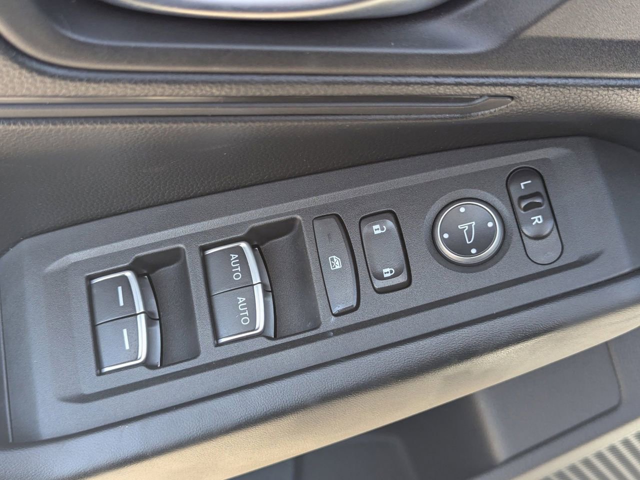 Used 2024 Honda Accord LX image 19