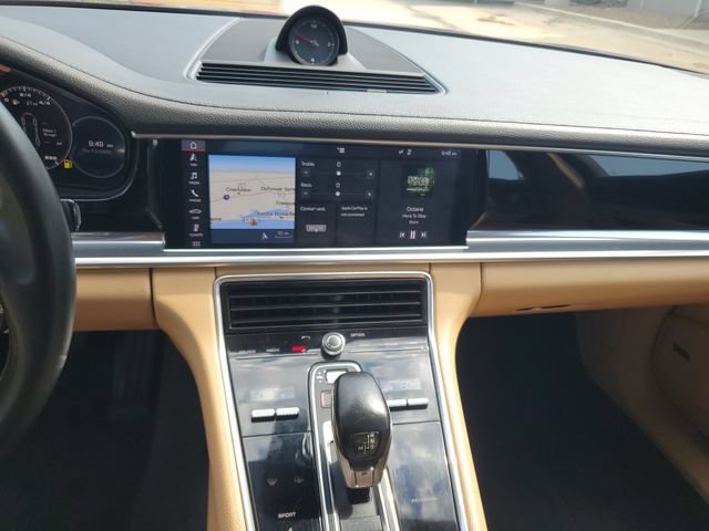 Used 2020 Porsche Panamera 4 AWD/4WD image 28