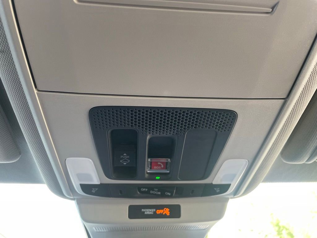 Certified 2025 Honda Accord SE image 21