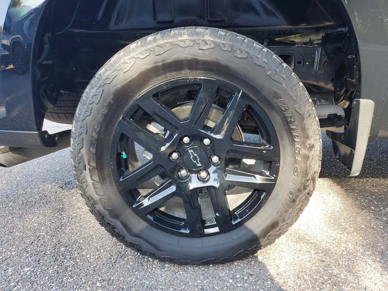 Used 2026 Chevrolet Silverado 1500 Custom AWD/4WD image 5