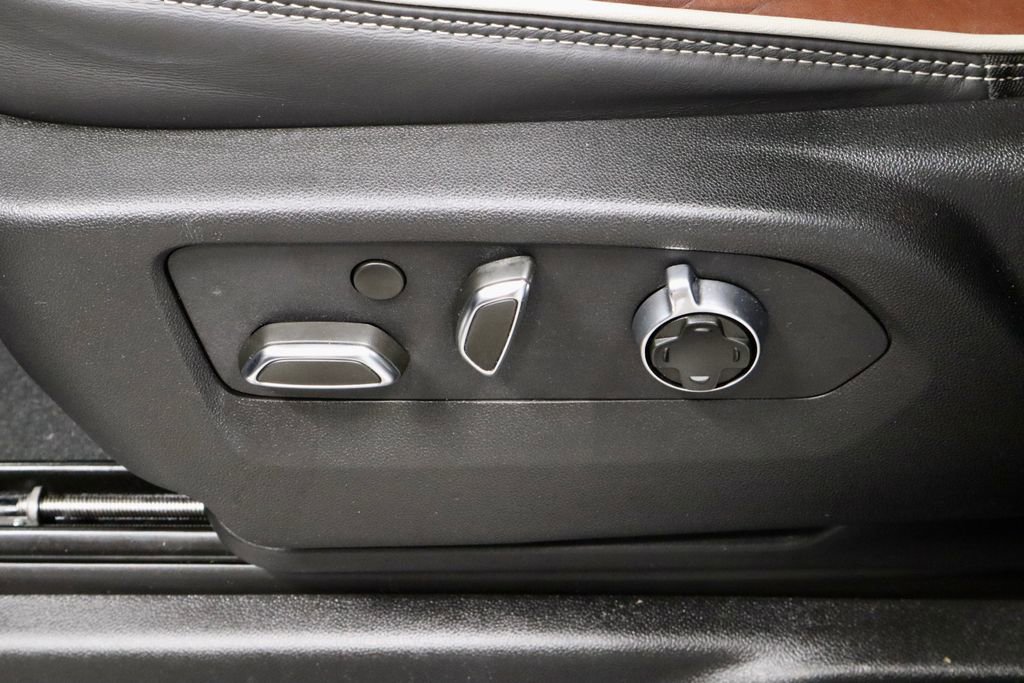 Used 2024 GMC Yukon XL Denali Ultimate image 29