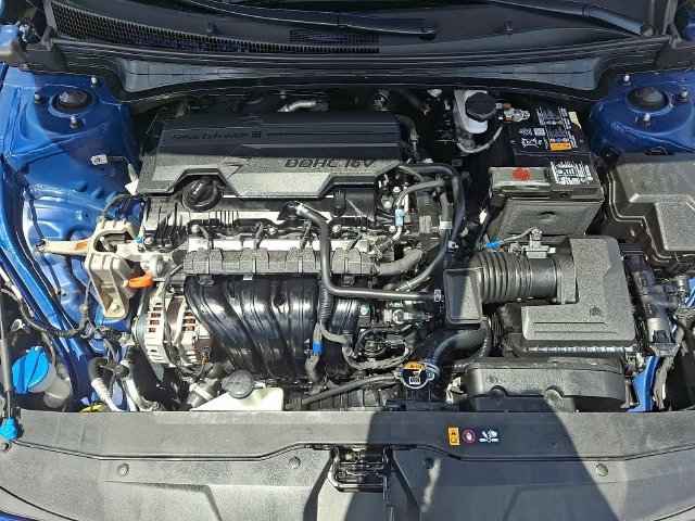 Used 2023 Hyundai Elantra SEL FWD image 28