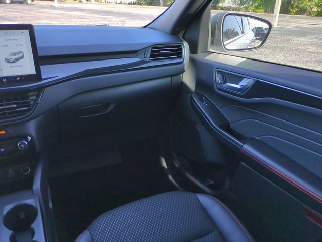 Certified 2025 Ford Escape ST-Line w/ Equipment Group 301A FWD image 16