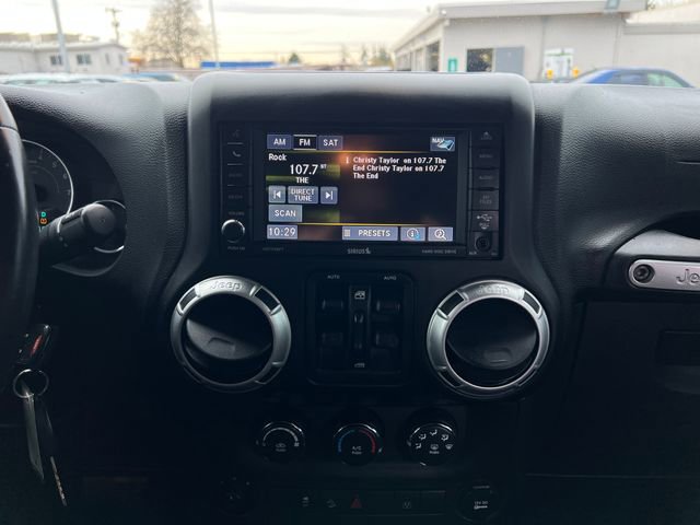 Used 2014 Jeep Wrangler Unlimited Sahara w/ Connectivity Group image 24