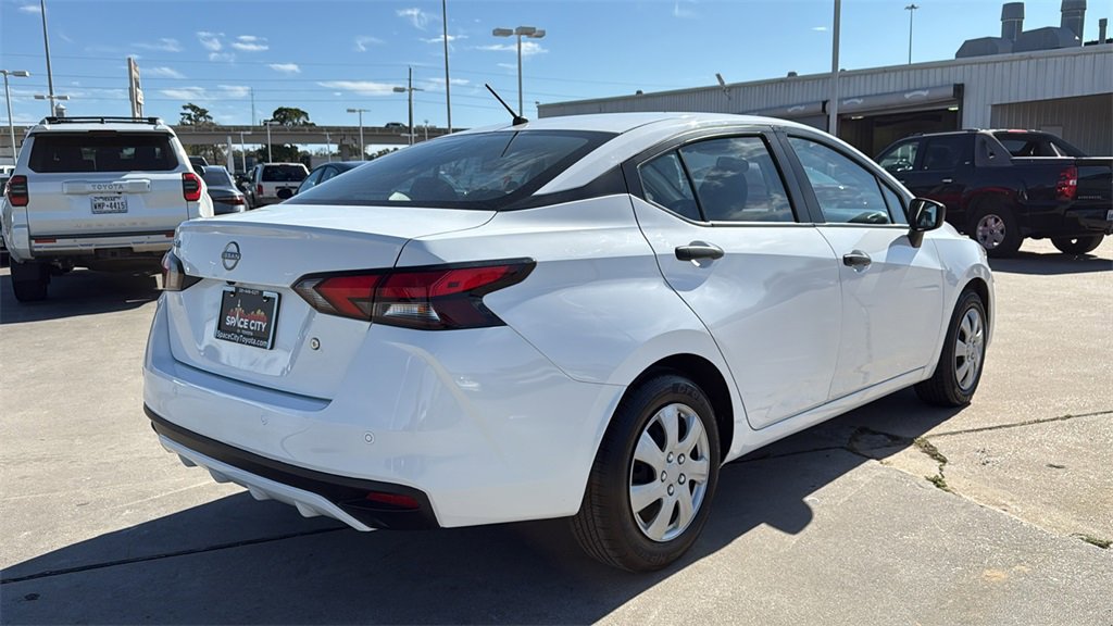 Used 2024 Nissan Versa S image 7
