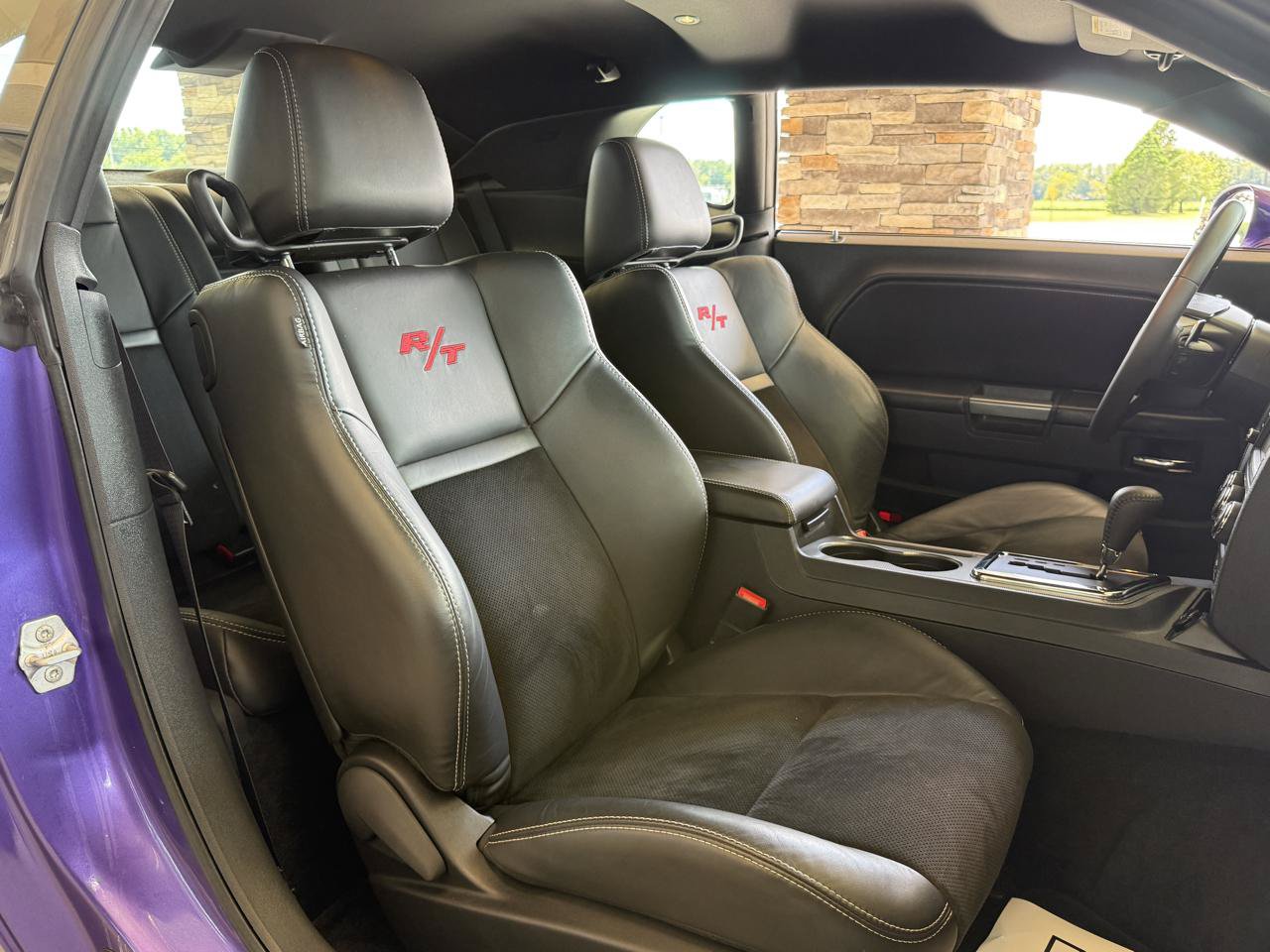 Used 2014 Dodge Challenger R/T RWD image 13