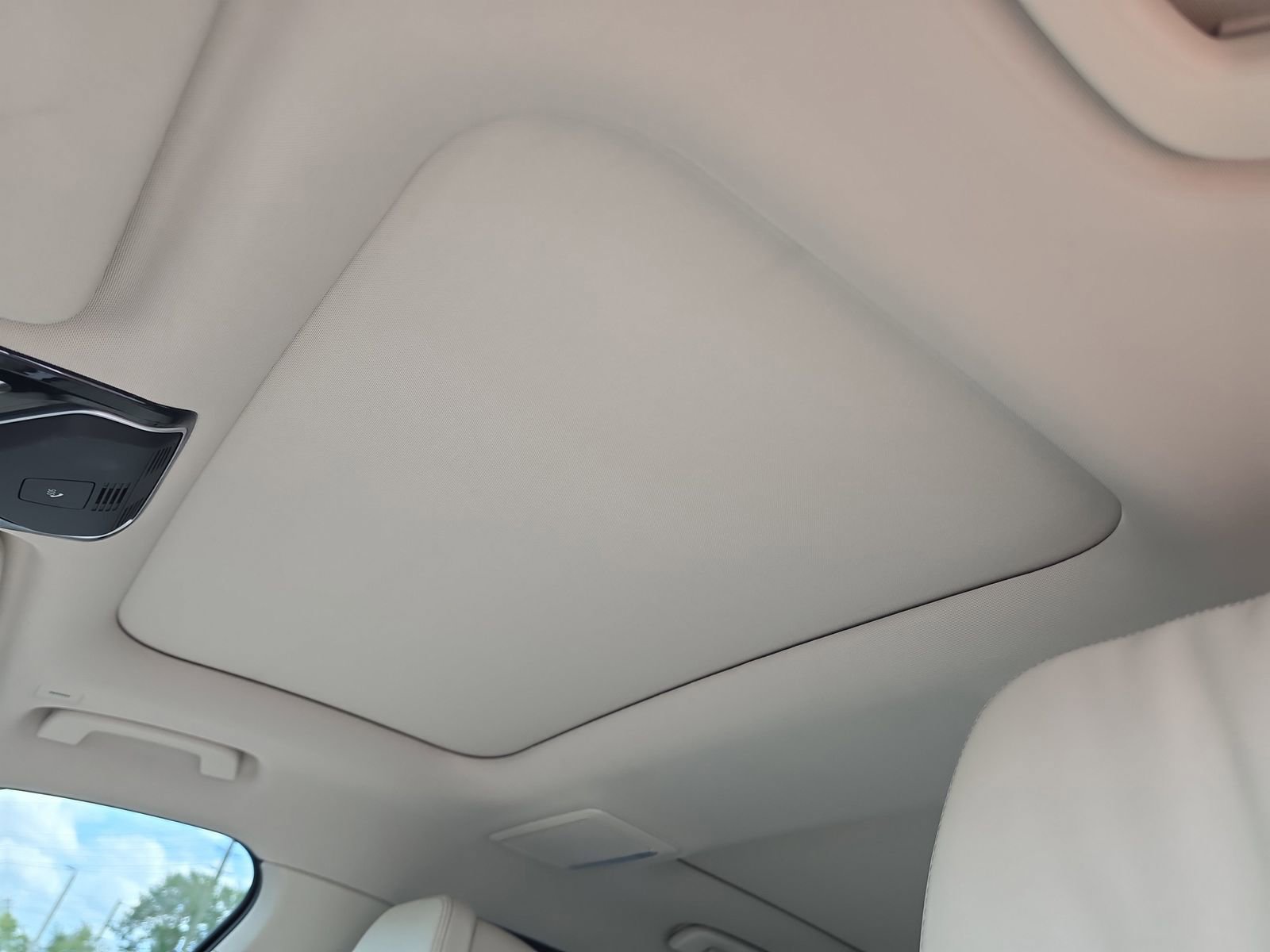 Used 2018 BMW 740i RWD image 17