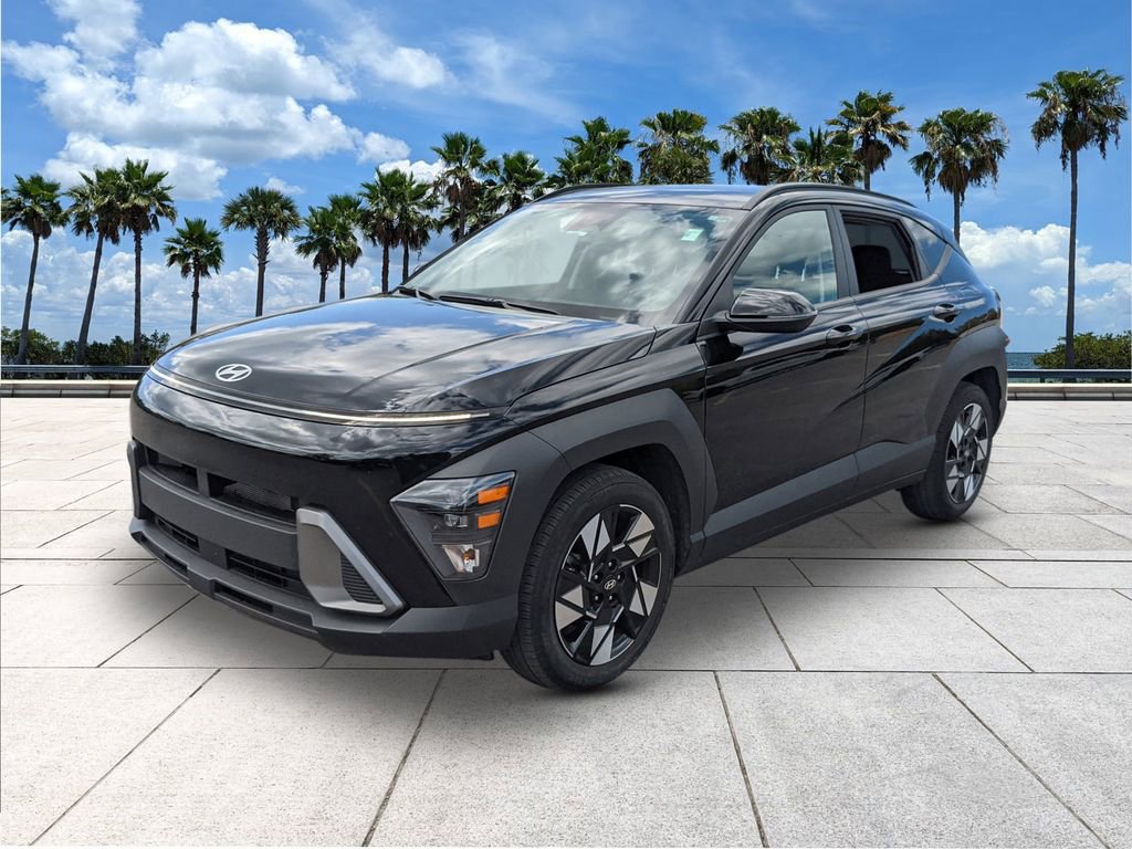 Used 2024 Hyundai Kona SEL image 4