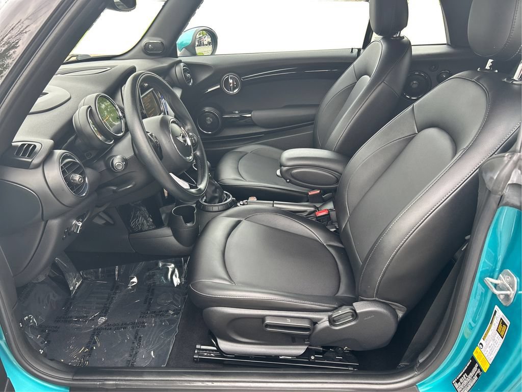 Used 2016 MINI Cooper Convertible FWD image 10