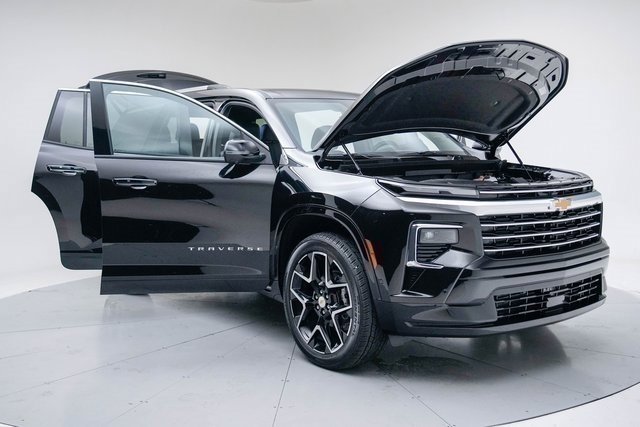 New 2026 Chevrolet Traverse High Country image 16