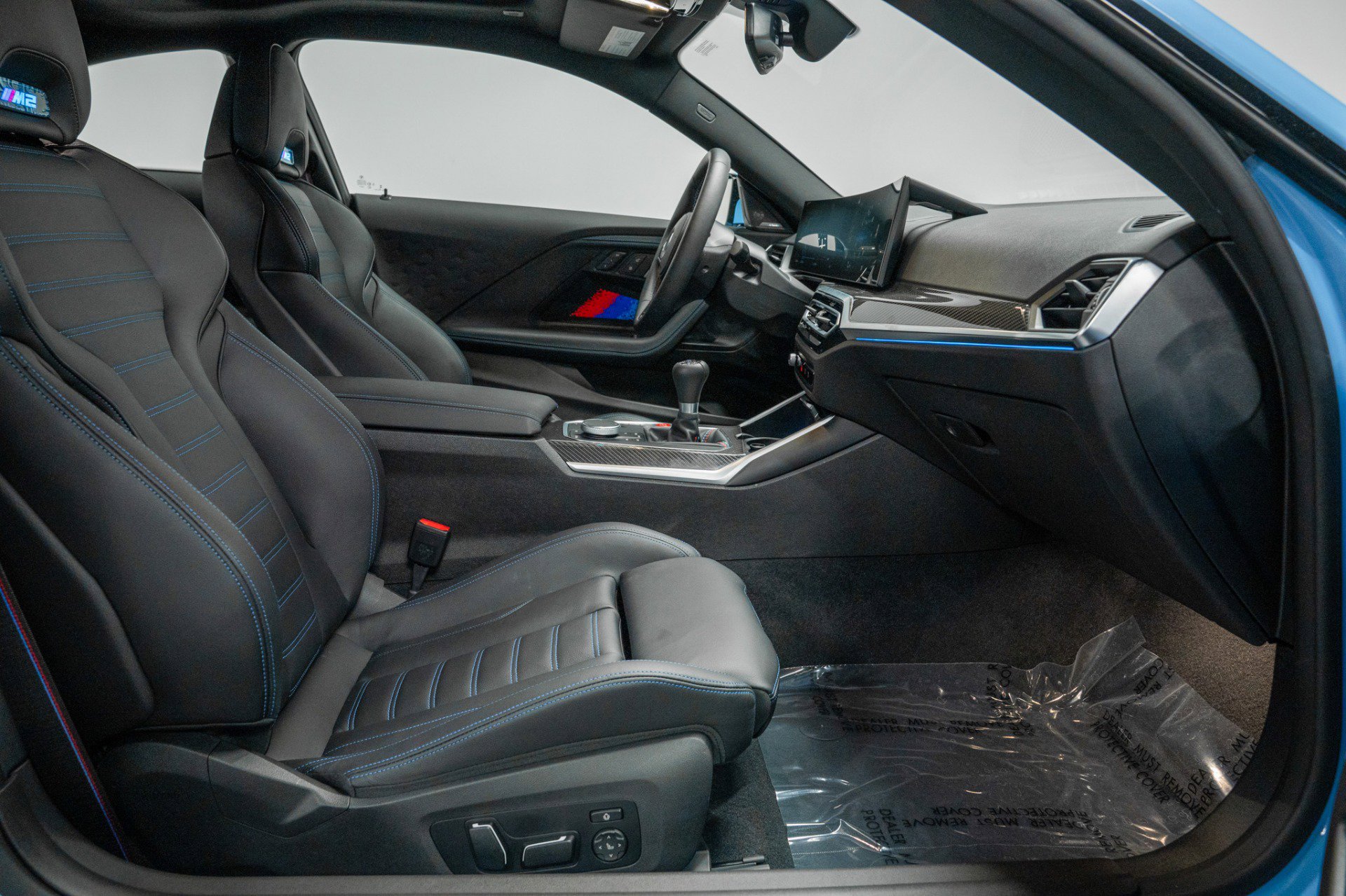 Used 2024 BMW M2 w/ Lighting Package image 29