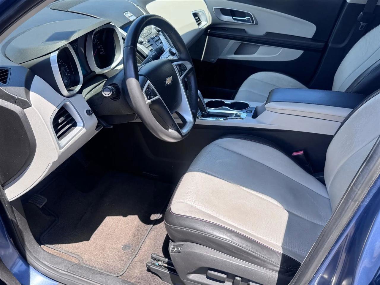 Used 2011 Chevrolet Equinox LTZ FWD image 21