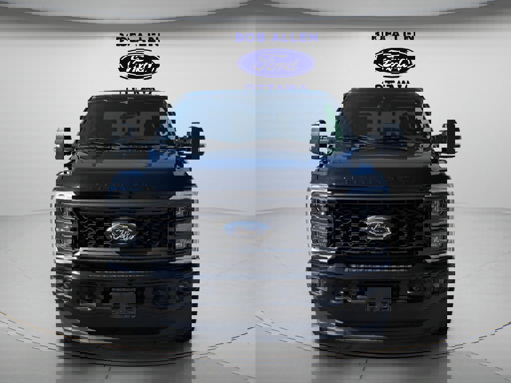 Used 2023 Ford F250 XLT w/ XLT Premium Package AWD/4WD image 9