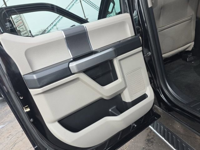Used 2017 Ford F250 XLT w/ XLT Value Package image 35