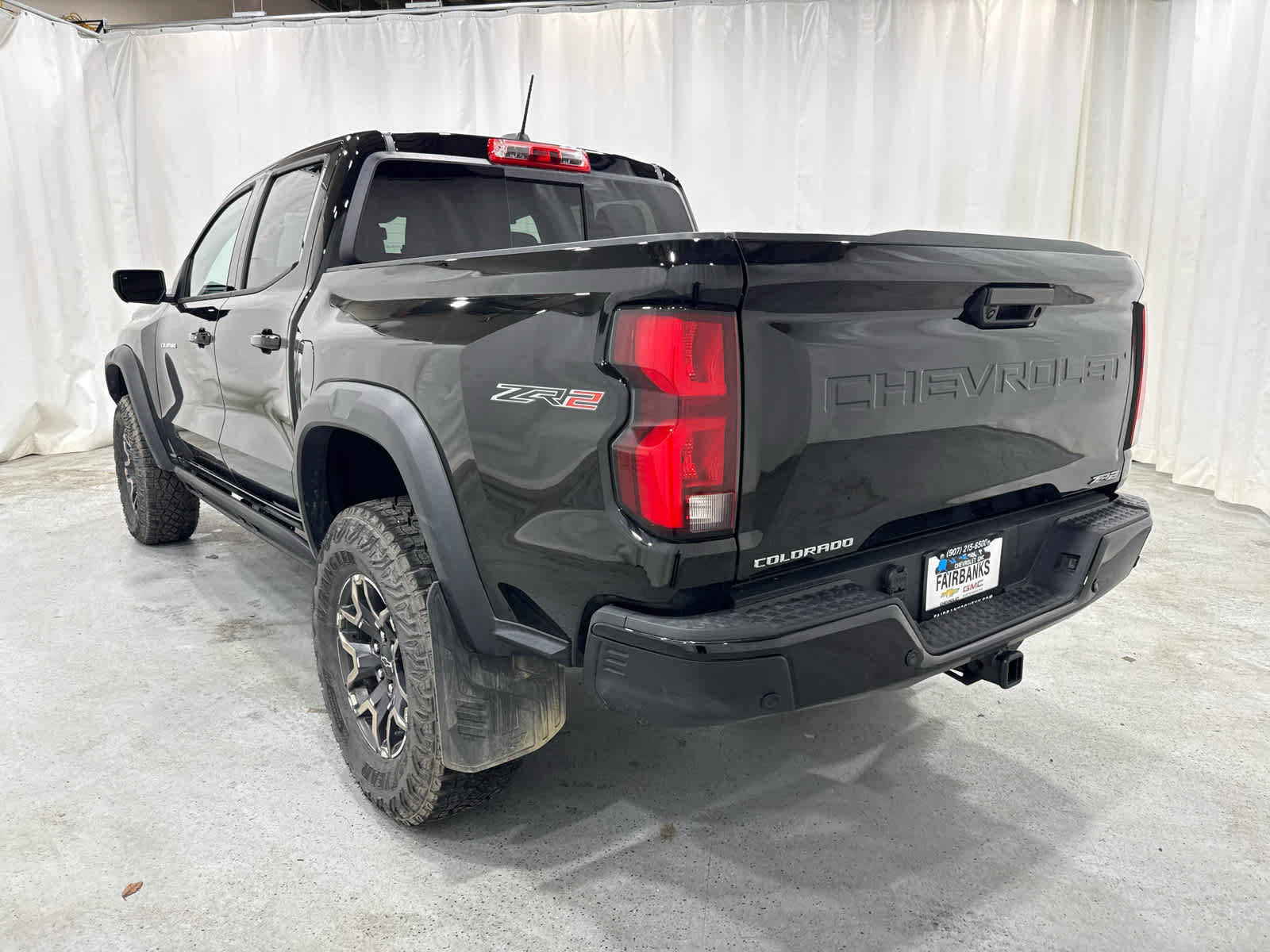 Certified 2026 Chevrolet Colorado ZR2 w/ Technology Package AWD/4WD image 3