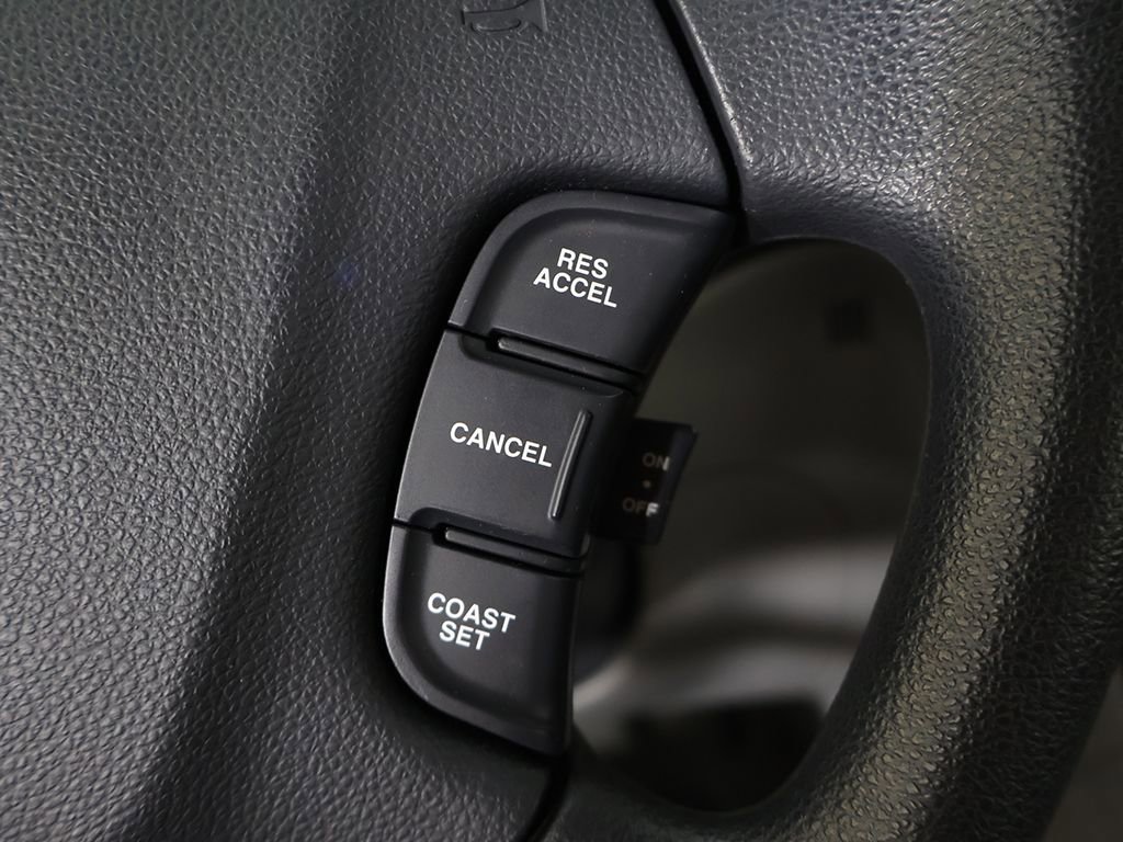 Used 2007 Kia Rondo LX w/ Convenience Pkg image 33