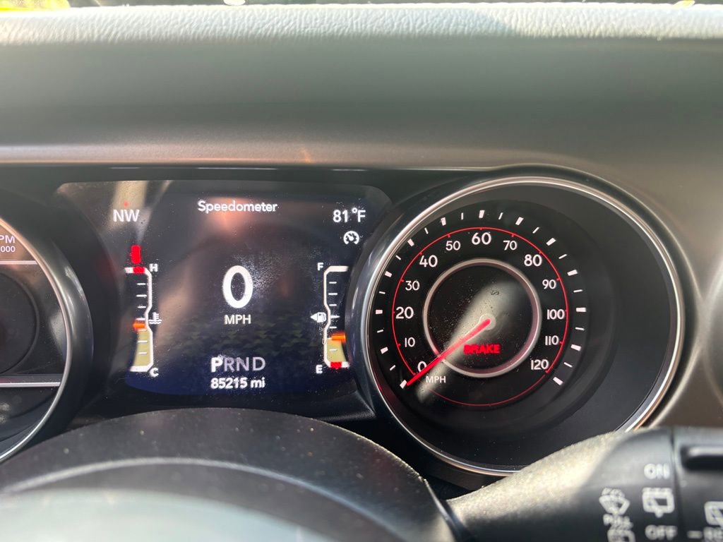 Used 2018 Jeep Wrangler Unlimited Rubicon AWD/4WD image 7