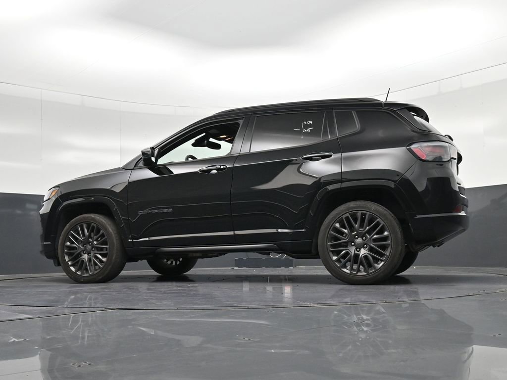Used 2024 Jeep Compass Limited w/ High Altitude Package AWD/4WD image 38