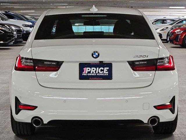 Used 2022 BMW 330i Sedan w/ Driving Assistance Package RWD image 7