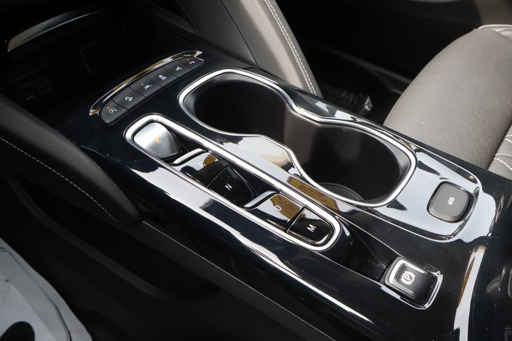 Used 2023 Buick Envision Avenir image 27