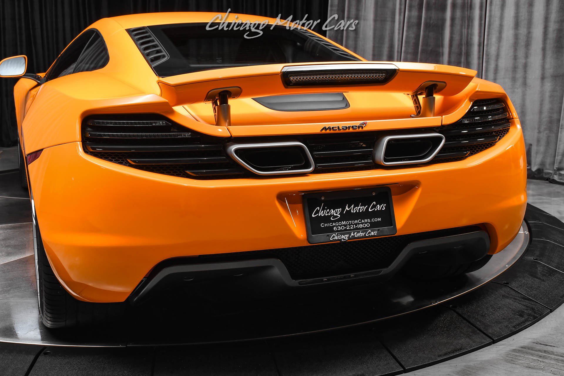 Used 2012 McLaren MP4-12C Coupe RWD image 32