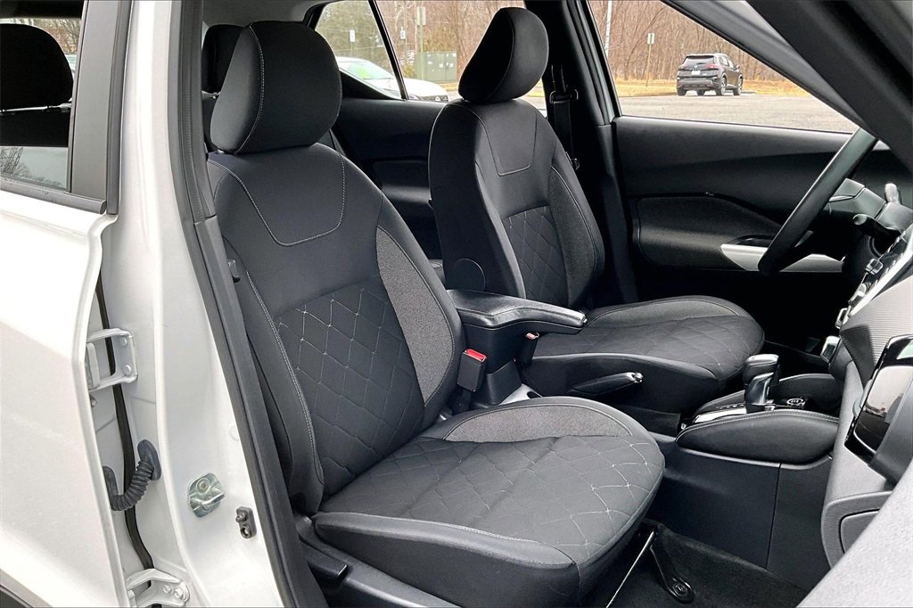 Certified 2019 Nissan Kicks SV image 6