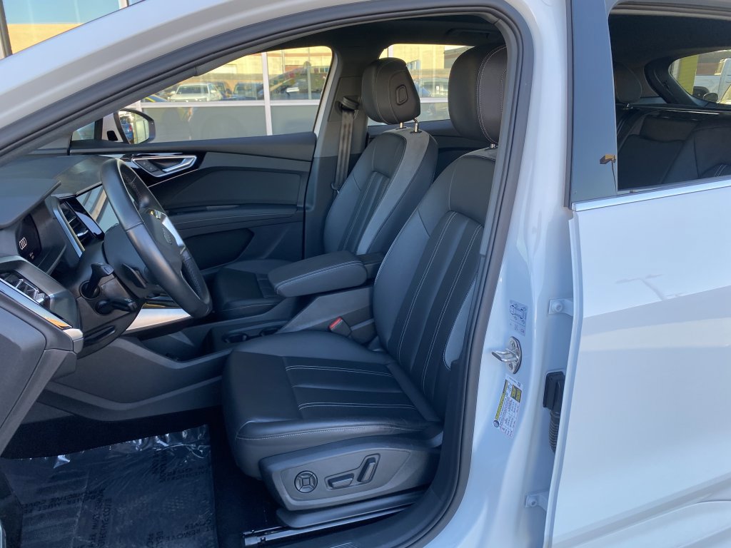 Used 2022 Audi Q4 e-tron Premium Plus image 14