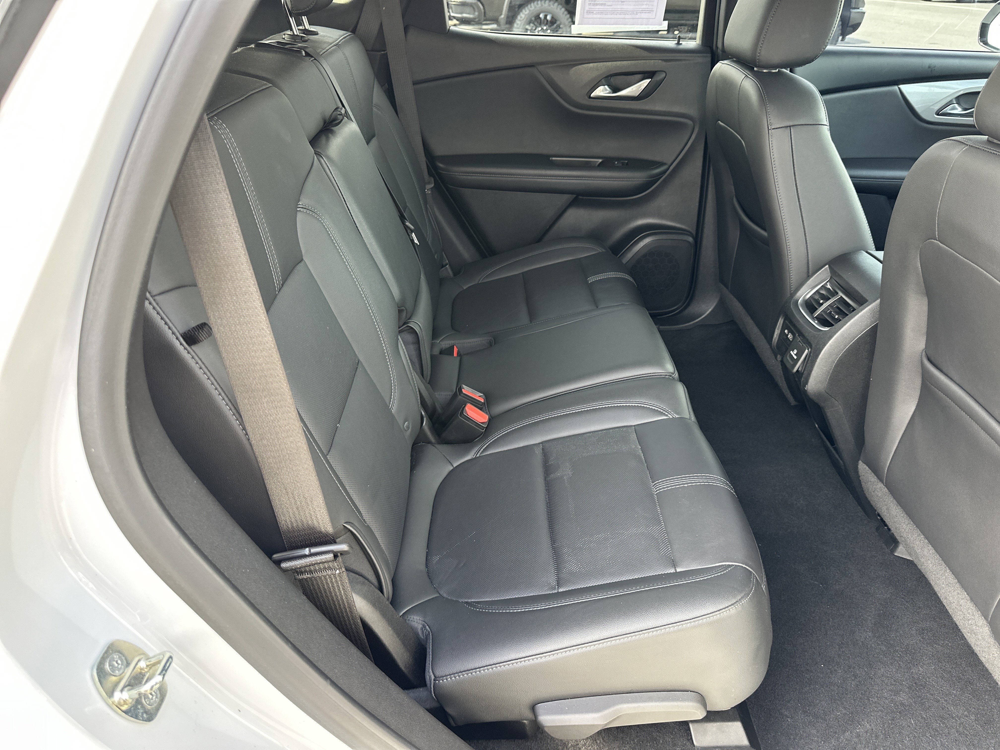 Used 2020 Chevrolet Blazer LT w/ Redline Edition image 16