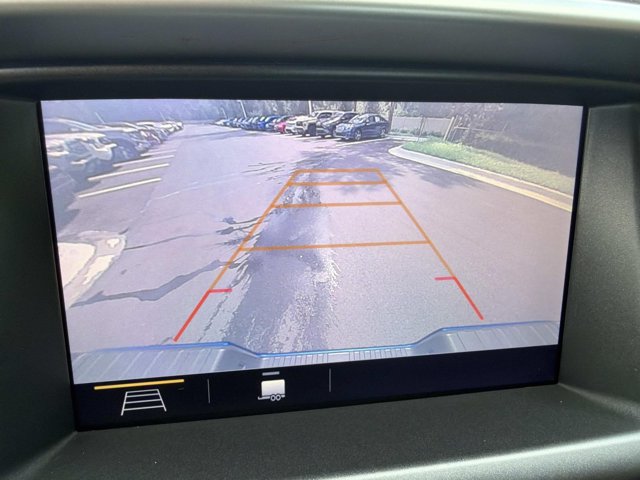 Used 2022 Chevrolet Colorado LT w/ Luxury Package RWD image 28