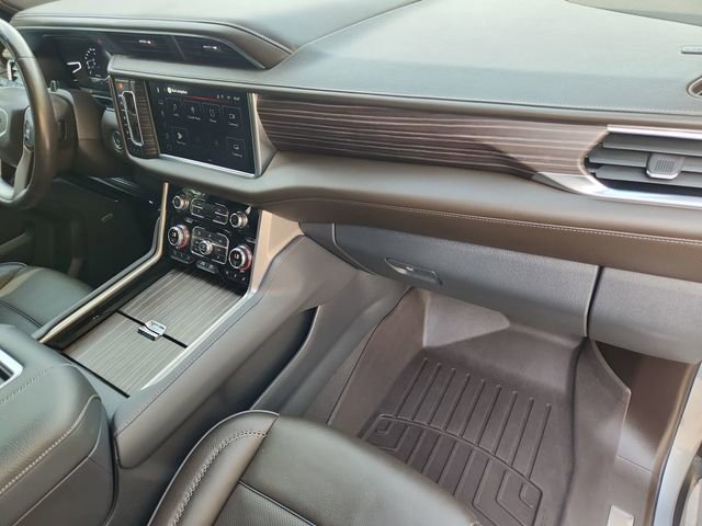 Used 2024 GMC Yukon Denali w/ Advanced Technology Package image 29