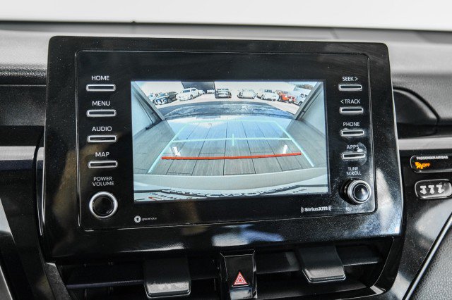 Used 2021 Toyota Camry SE FWD image 21