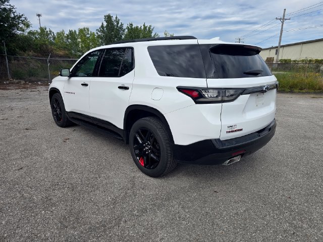 Used 2021 Chevrolet Traverse Premier w/ Redline Edition AWD/4WD image 6