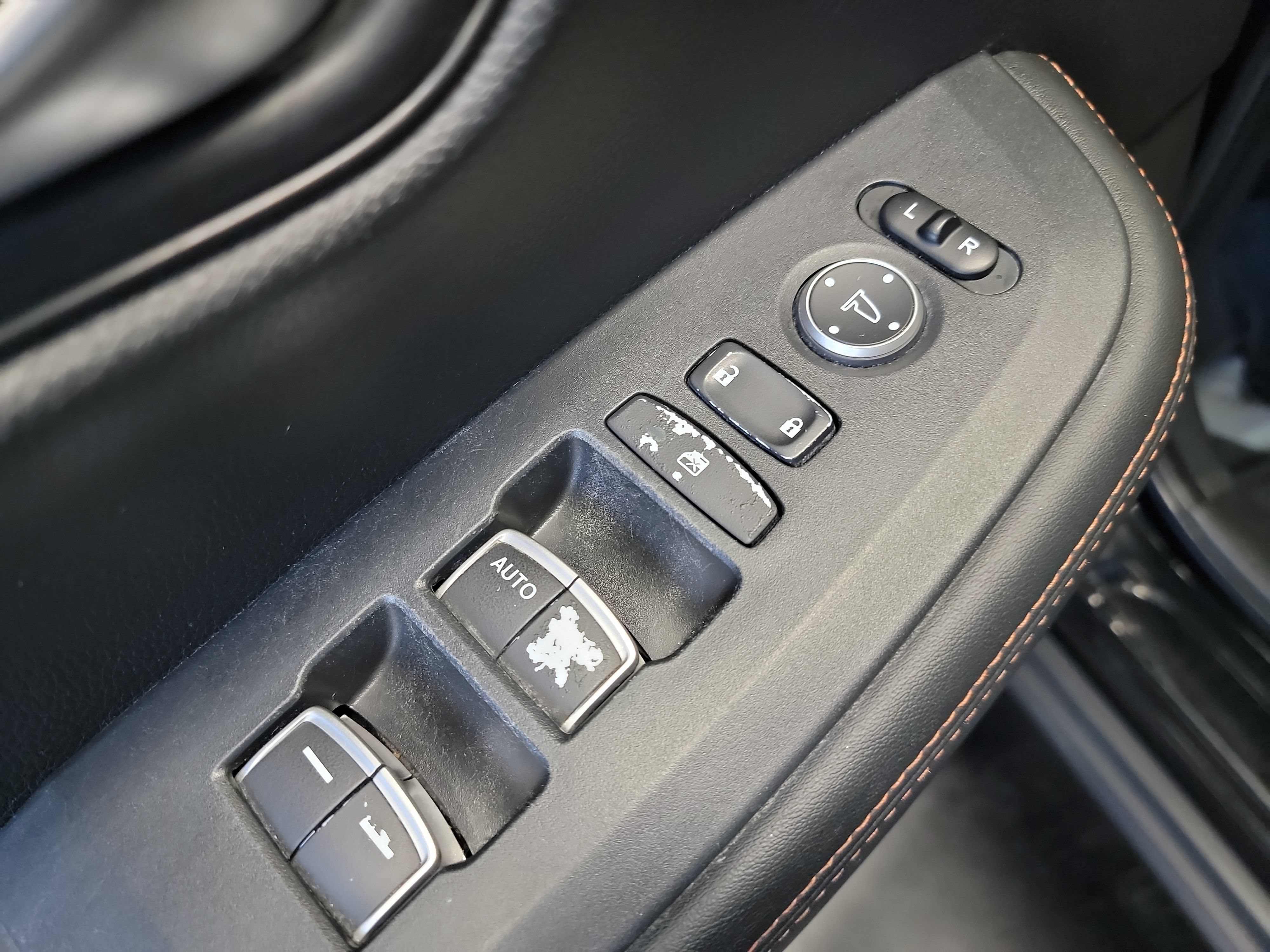 Used 2023 Honda HR-V Sport image 14