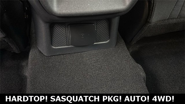 New 2025 Ford Bronco 4-Door w/ Sasquatch Package image 23